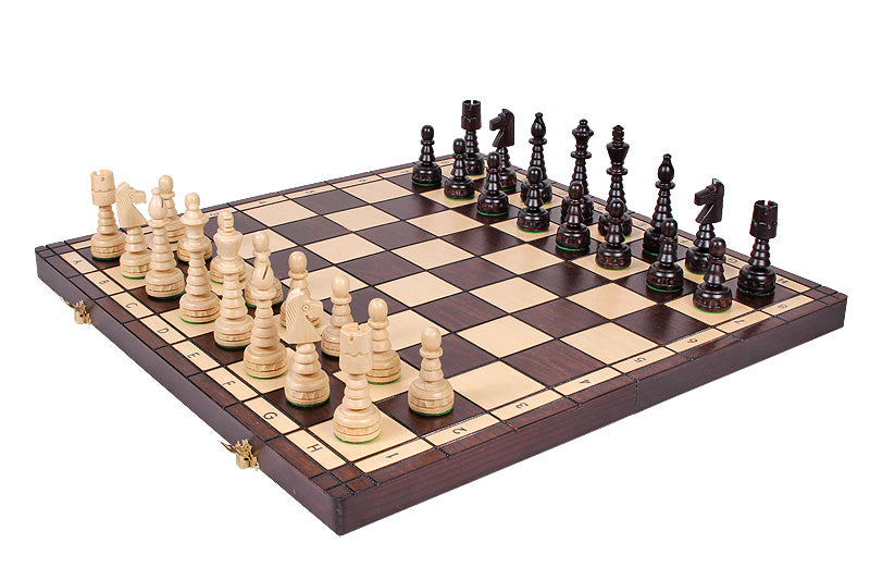 Christmas Tree Chess Set 48x48cm – Festive Hornbeam Folding Board – image 7