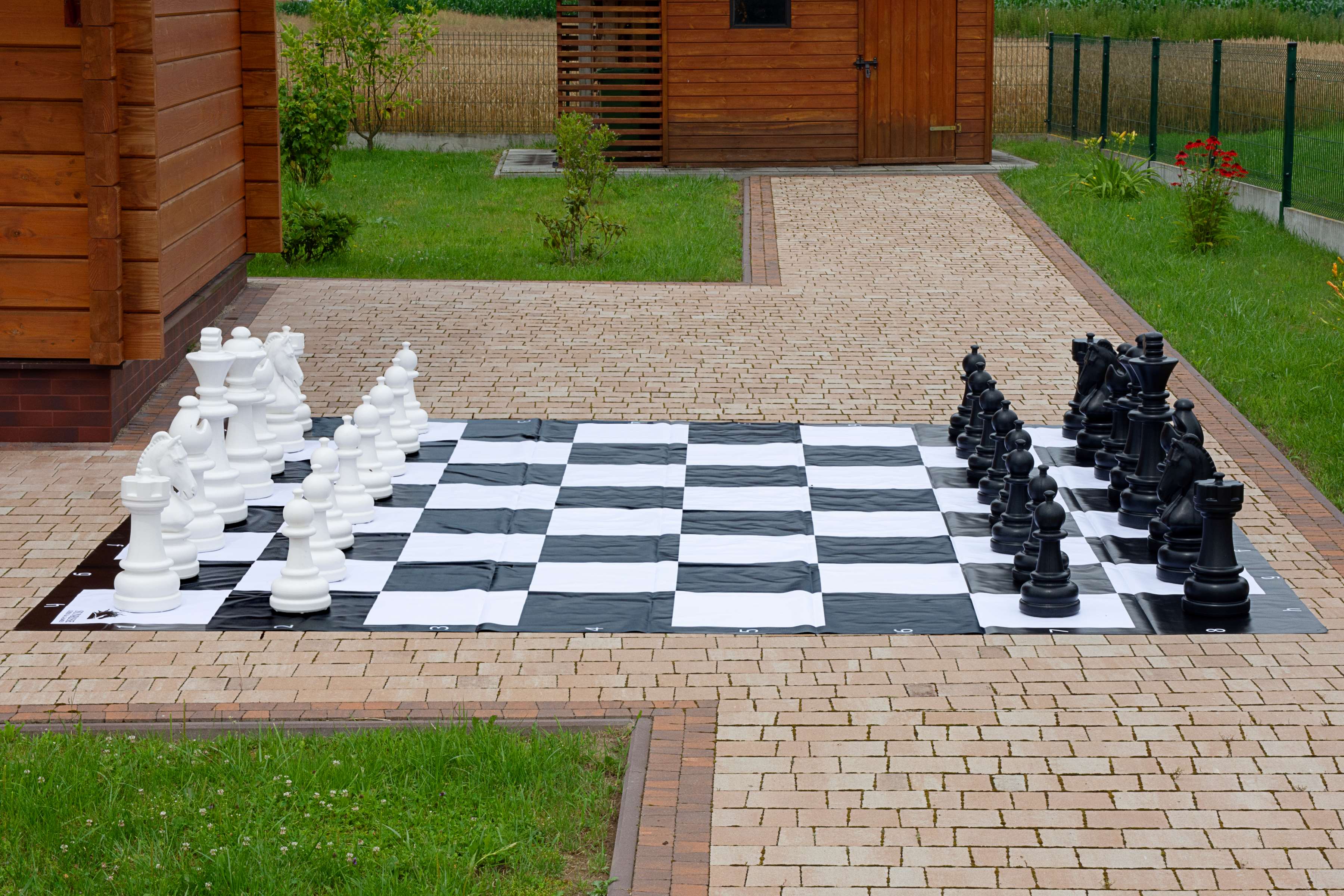 Giant Plastic Chess Pieces 74cm King – Outdoor Garden Set – image 2