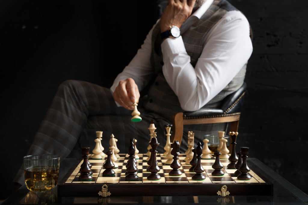 BESKID Chess Set 49x49cm – Hand-Carved Hornbeam Folding Board – image 11