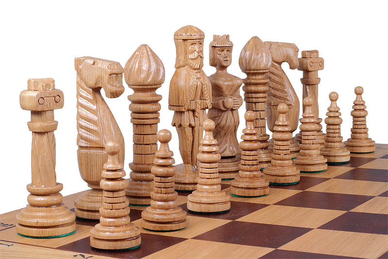 OAK Chess Set 65x65cm – Hand-Carved Oak with Mahogany Inlay – image 3