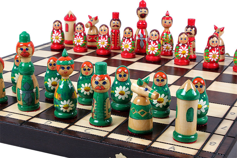 BABUSHKA Chess Set Green 42x42cm – Hand-Painted Folk Art Birch Board – image 4