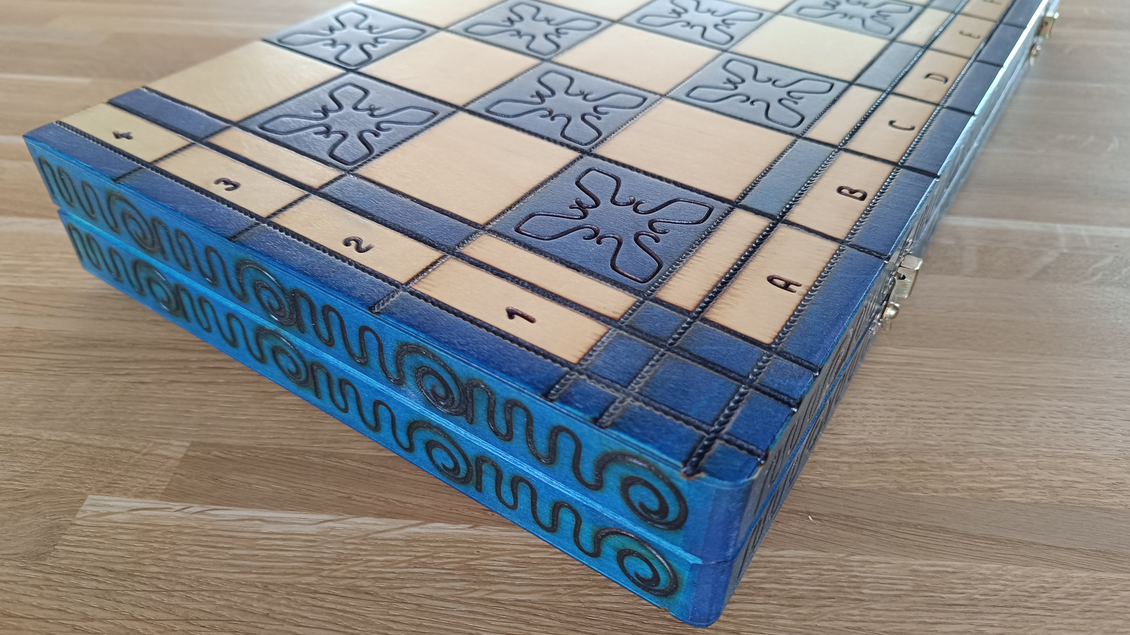 Large Indian Chess Set Blue - Hand-Carved Hornbeam with Folding Board – image 3