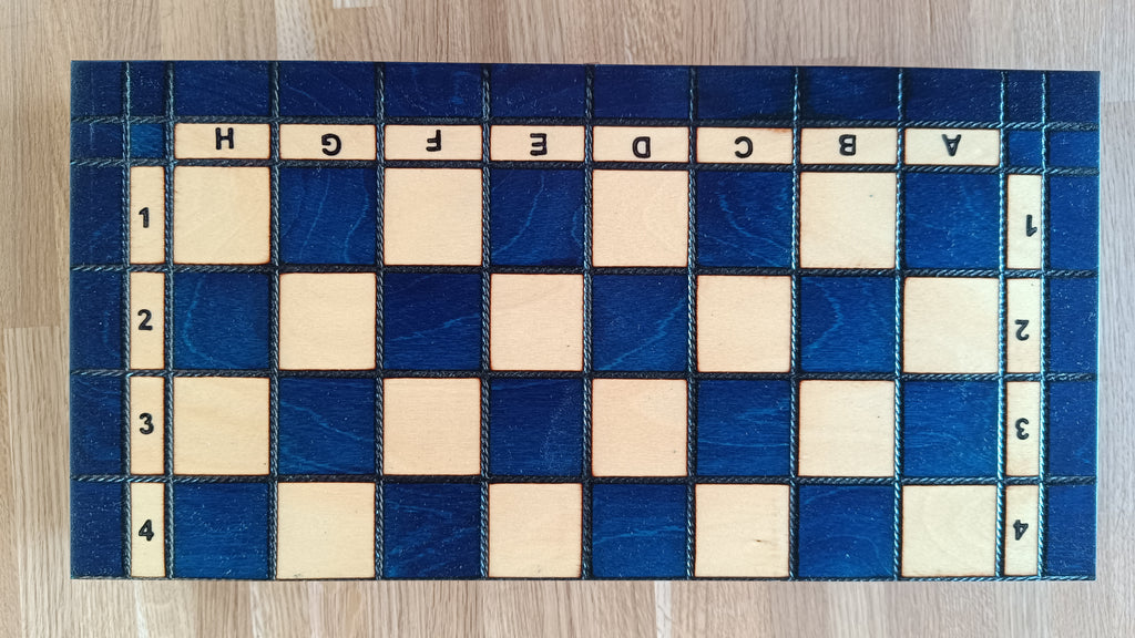 PEARL Chess Set Small Blue 27x27cm – Compact Beech Wood with Insert
