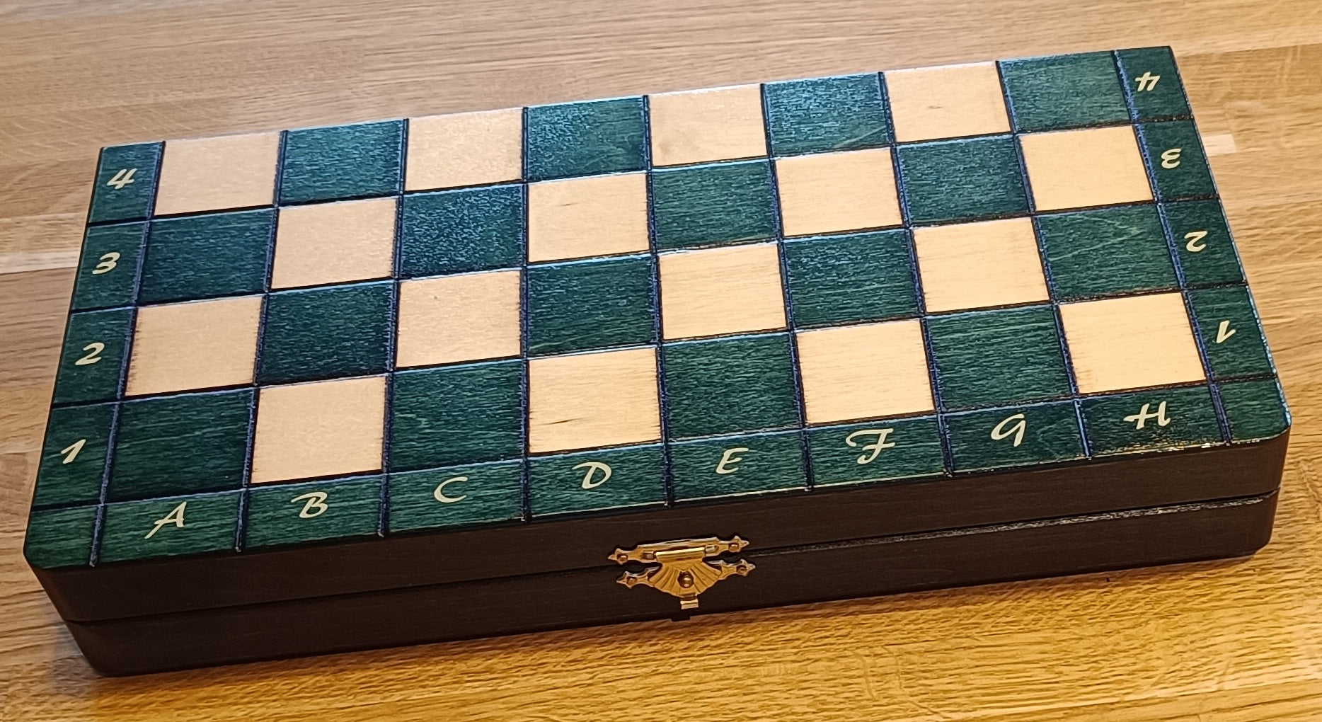 Magnetic Chess Set – Green with Insert Tray – image 2