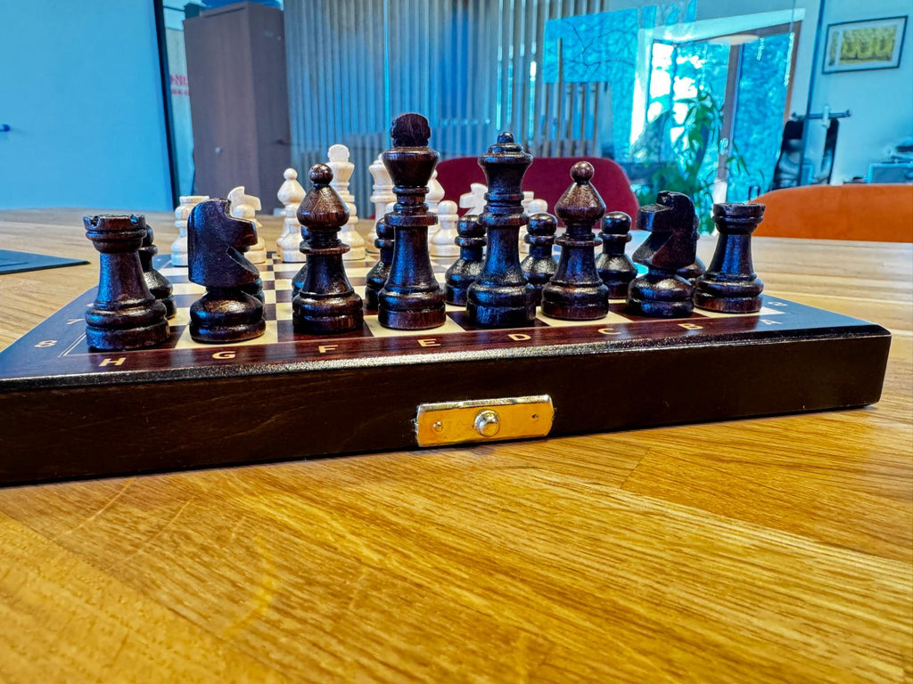 Wooden School Chess Mini 20cm – Brown, Compact Travel Set – image 4