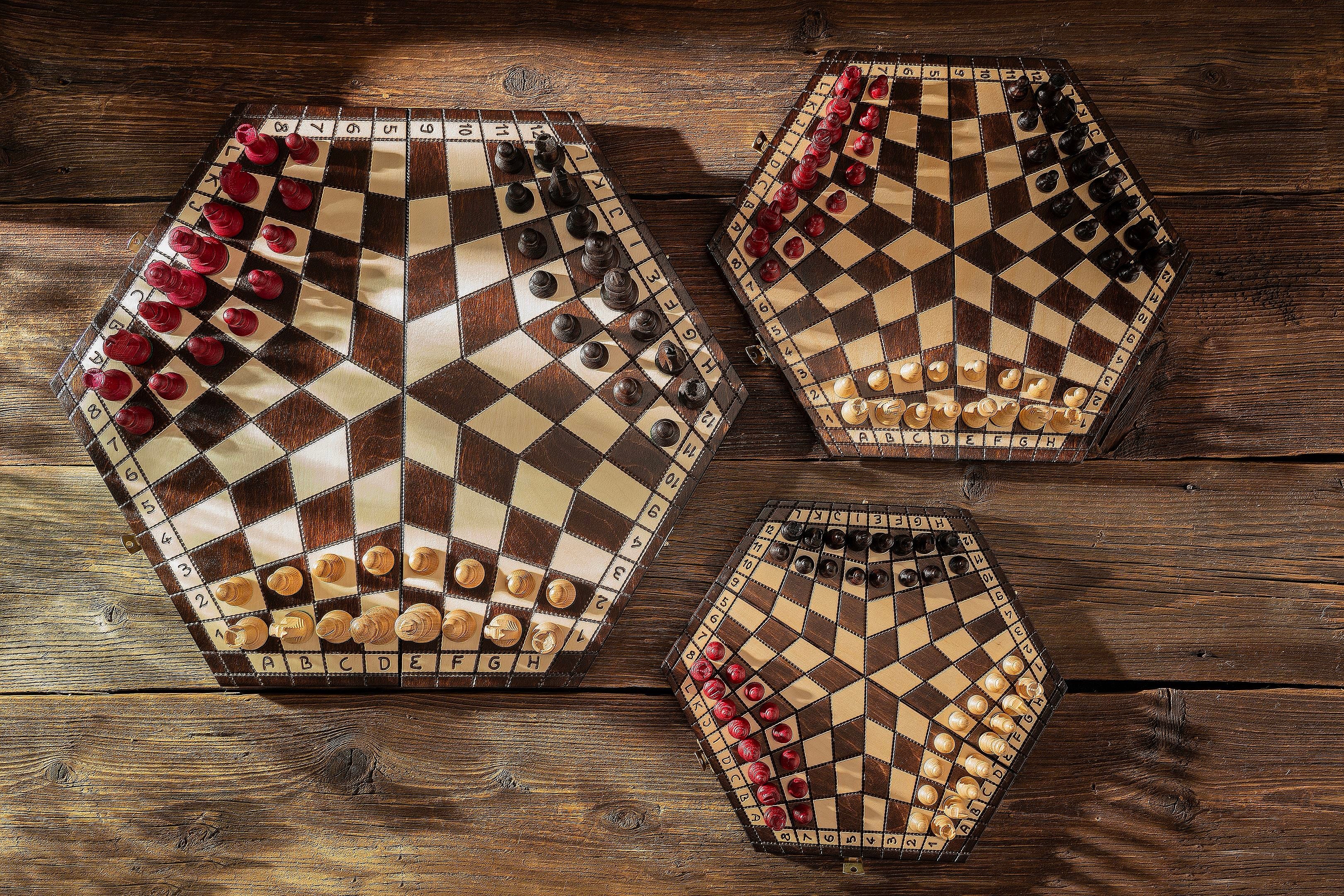 Three Player Chess Set Medium 40x35cm – Hexagonal Wooden Board