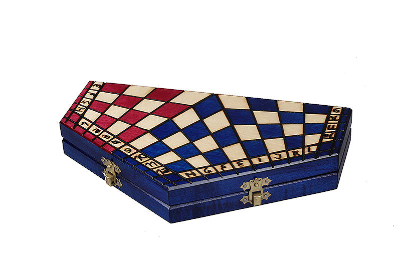 Three Player Chess Set Tricolour 32x28cm – Hexagonal Board with Coloured Pieces – image 3