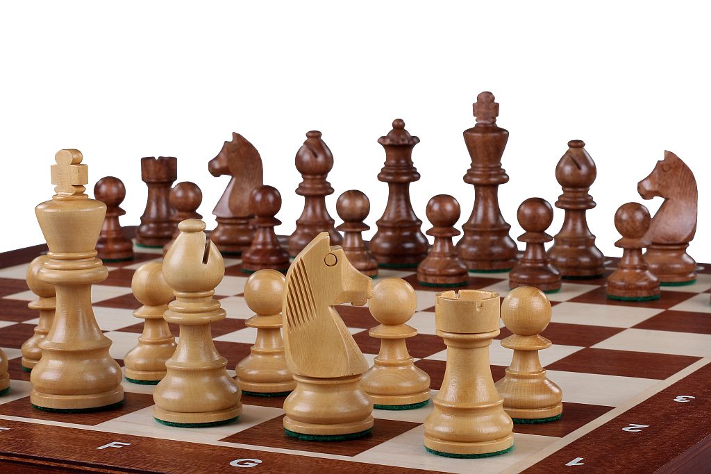 German Staunton Gold Tournament Chess Set No.5 - Acacia Boxwood with Mahogany Case