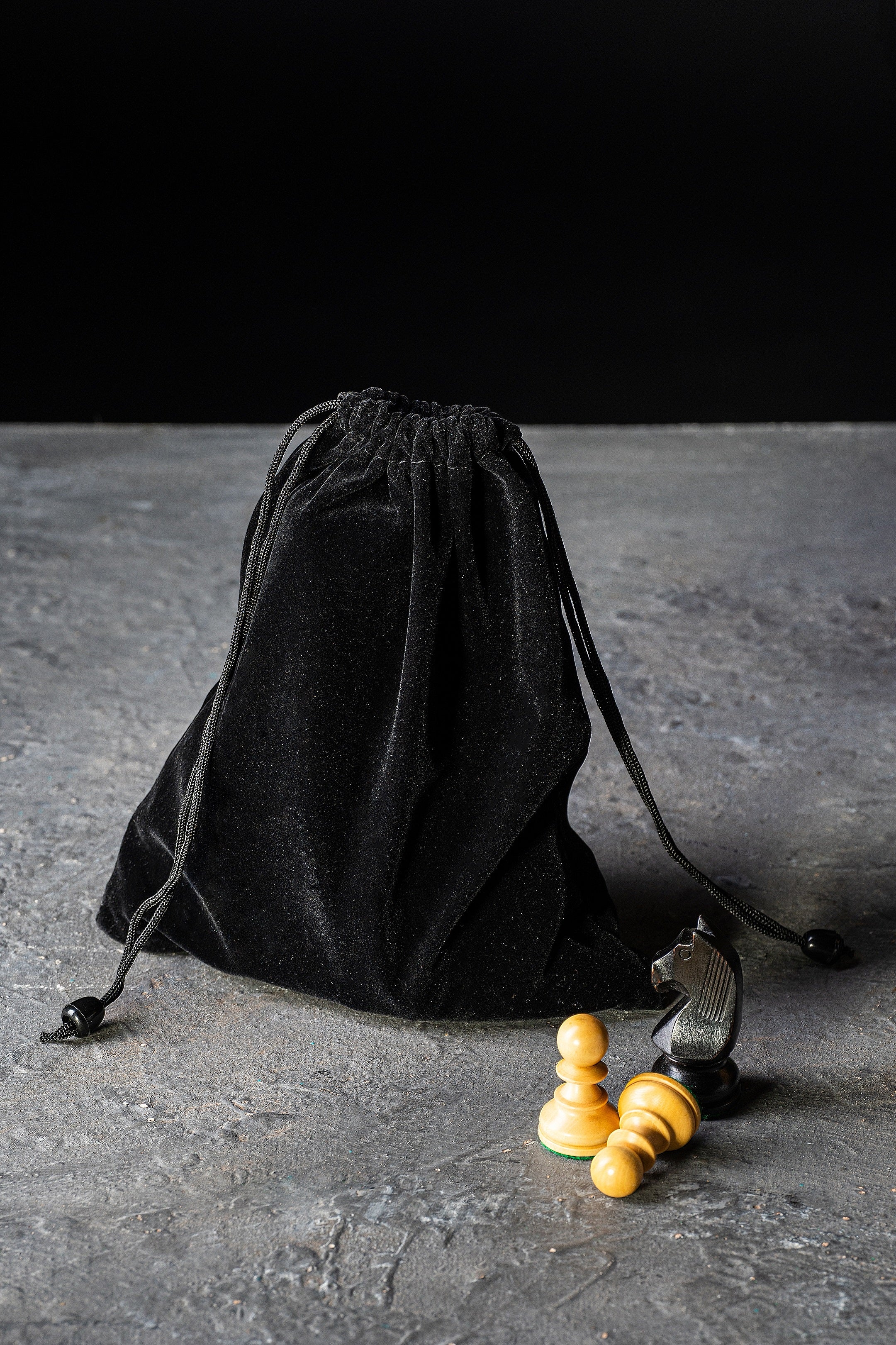 Velvet Chess Piece Storage Bag – Premium Drawstring Pouch