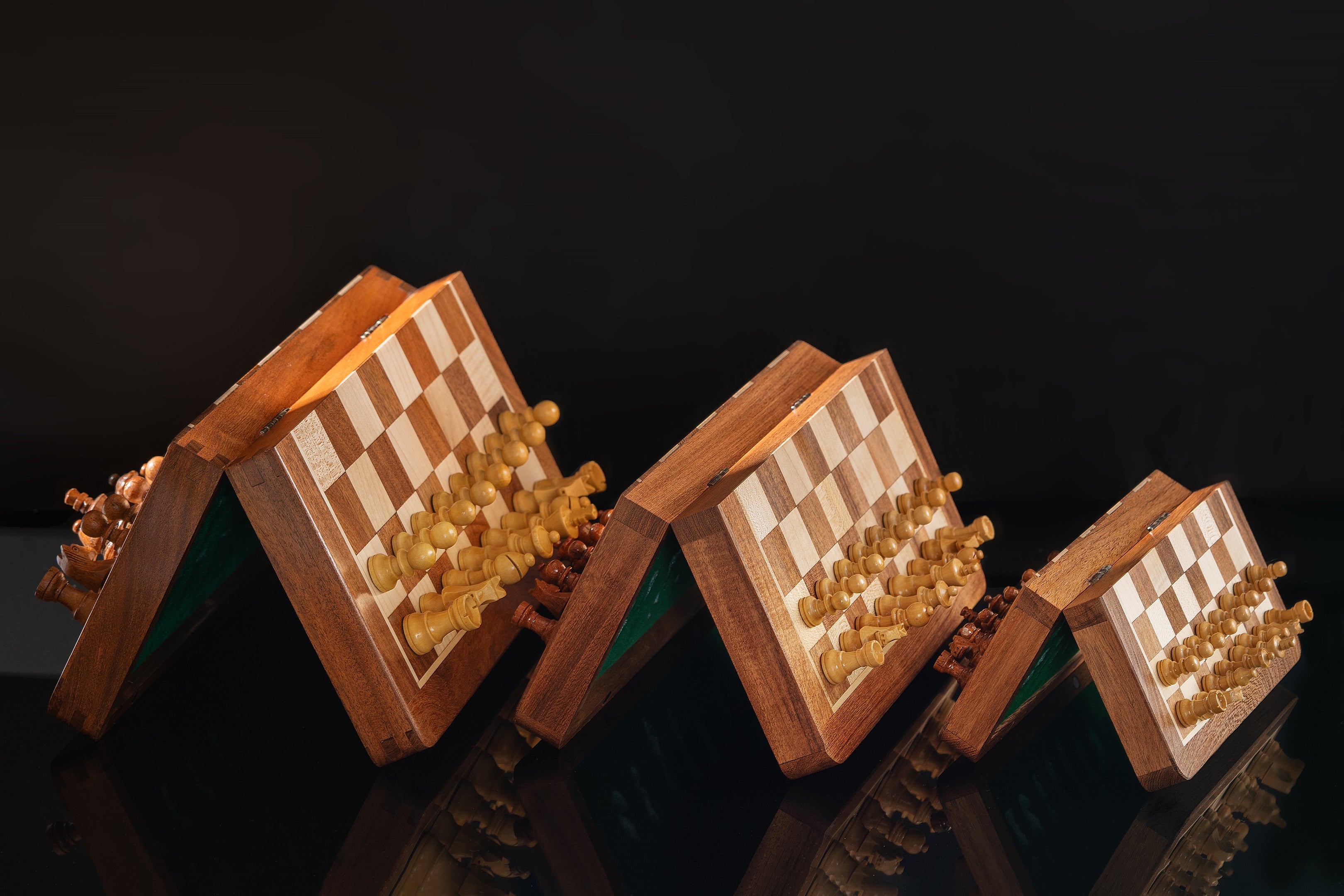 7 Inch Magnetic Chess Set - Portable Folding Acacia Wood Board – image 6