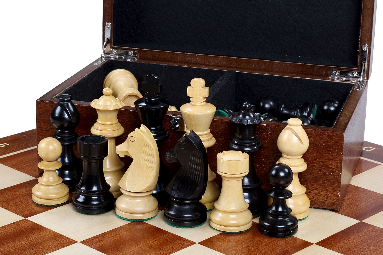 Premium Chess Storage Box – Sapele Wood Veneer 24x15x8.5cm with Flocked Interior – image 6