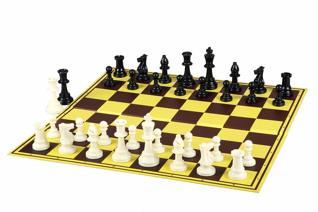 Cardboard Tournament Chessboard 55mm – Yellow/Brown Protected – image 4