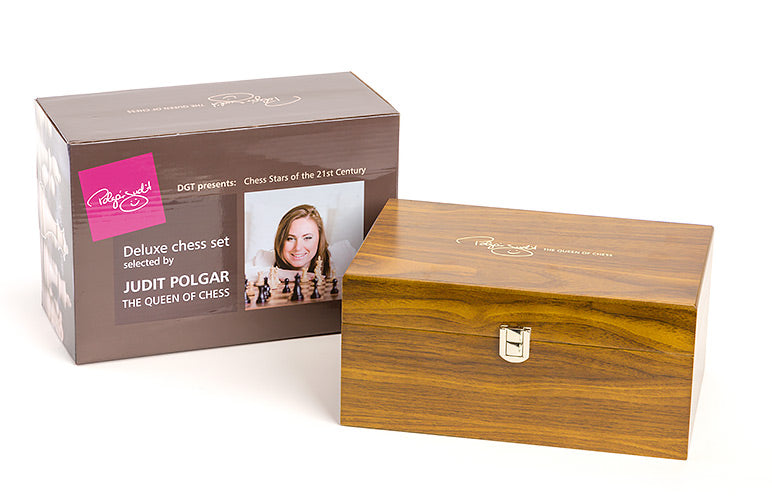 Judit Polgar Deluxe Chess Pieces No.6 - 3.75" in Wooden Chest – image 3