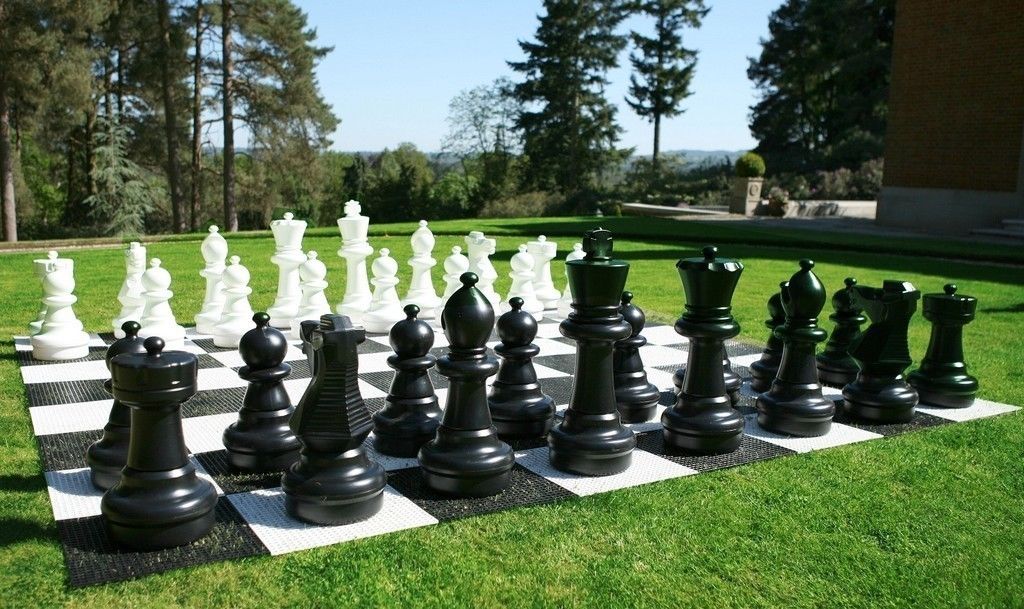 Giant Garden Chess Set 64cm King – Premium Outdoor Weather-Resistant Pieces – image 3
