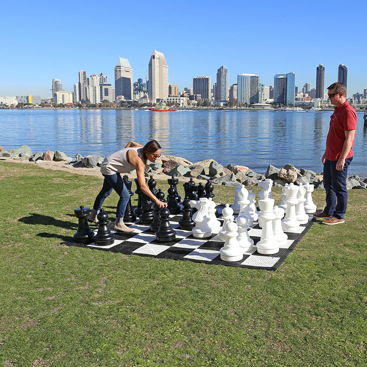 Garden Chess Board Rubber 275cm – Non-Slip Outdoor Mat, 30cm Squares – image 4