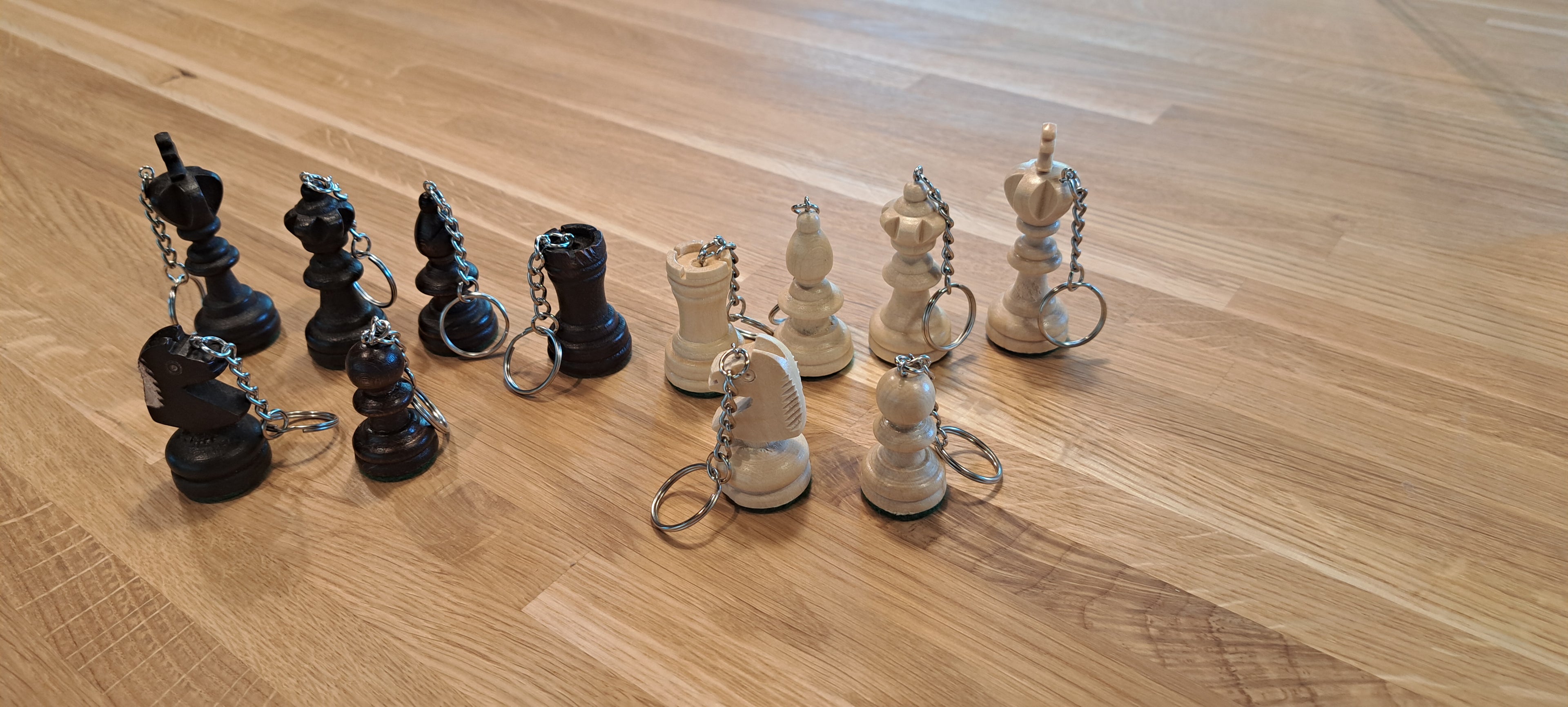 Black Rook Chess Keyring – Wooden Chess Piece Pendant